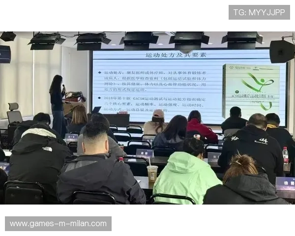 国际游泳教练在训练中推广多维评估与个体化训练处方，2021年游泳教练培训